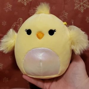 Aimee the Chick Squishmallow